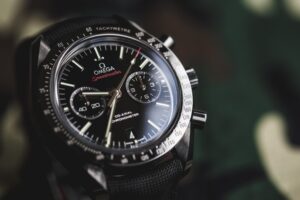Omega Speedmaster Dark Side of the Moon 311.92.44.51.01.003